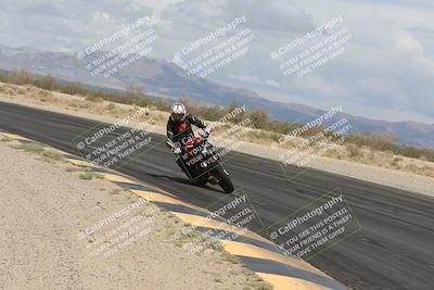 media/May-05-2025-Moto Forza (Mon) [[3c1838c5e5]]/2-B Group/Session 2 (Turn 7 Inside)/